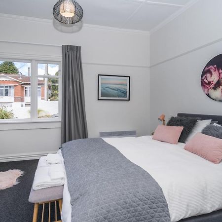 Appartement Magic In Mornington à Dunedin Extérieur photo